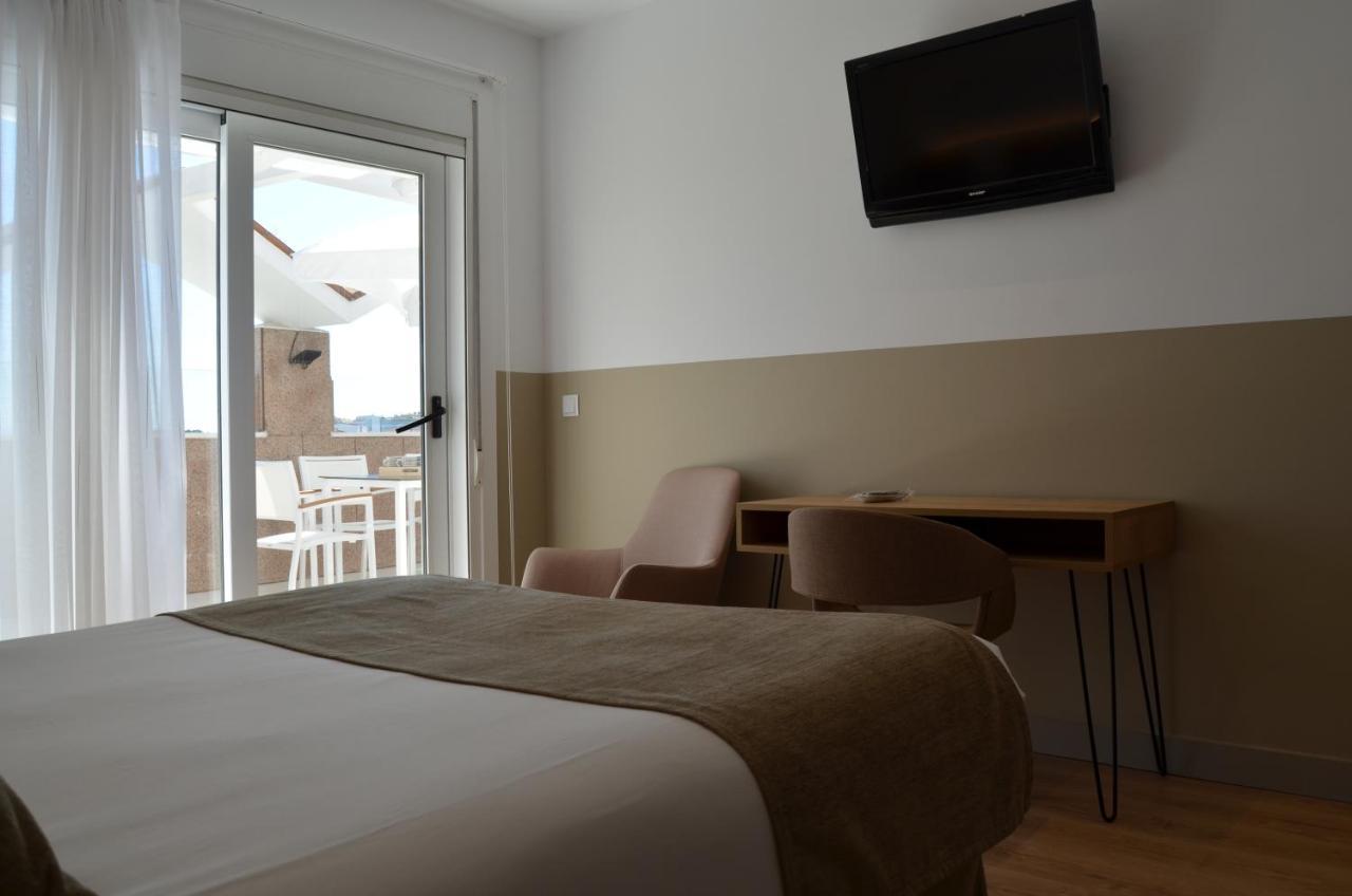 Hotel Airinos 3* Cangas do Morrazo Exterior photo