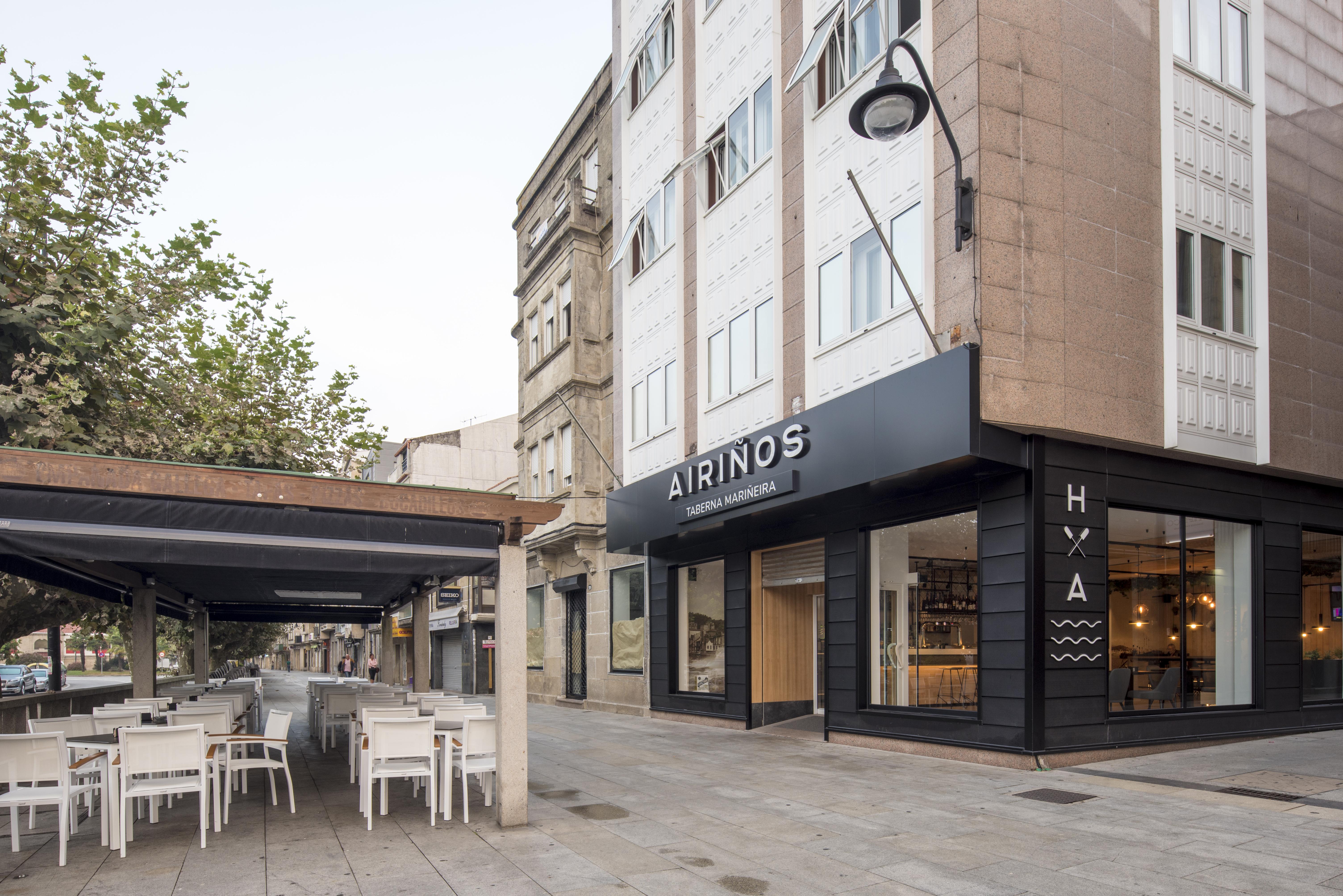 Hotel Airinos 3* Cangas do Morrazo Exterior photo