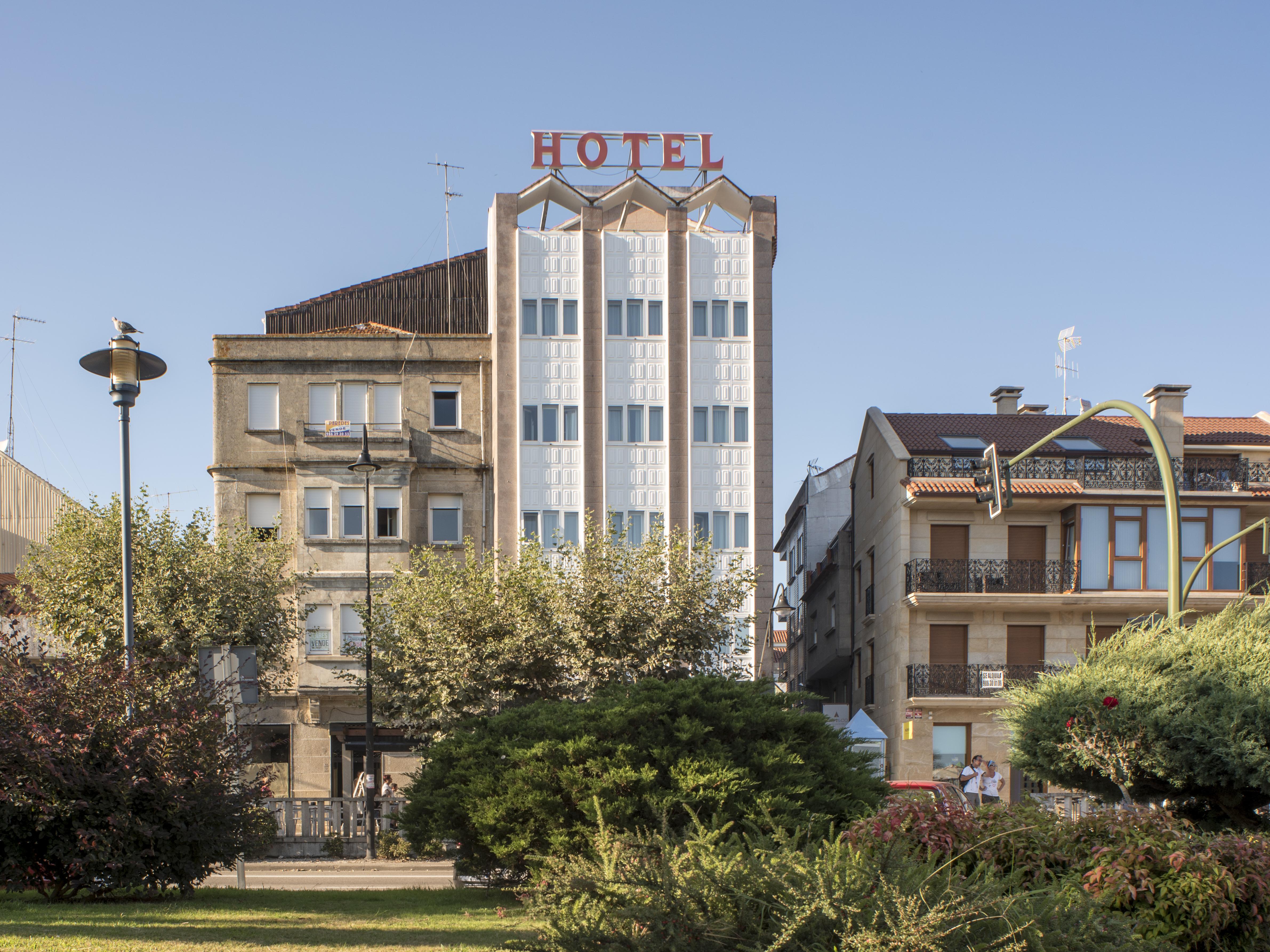 Hotel Airinos 3* Cangas do Morrazo Exterior photo