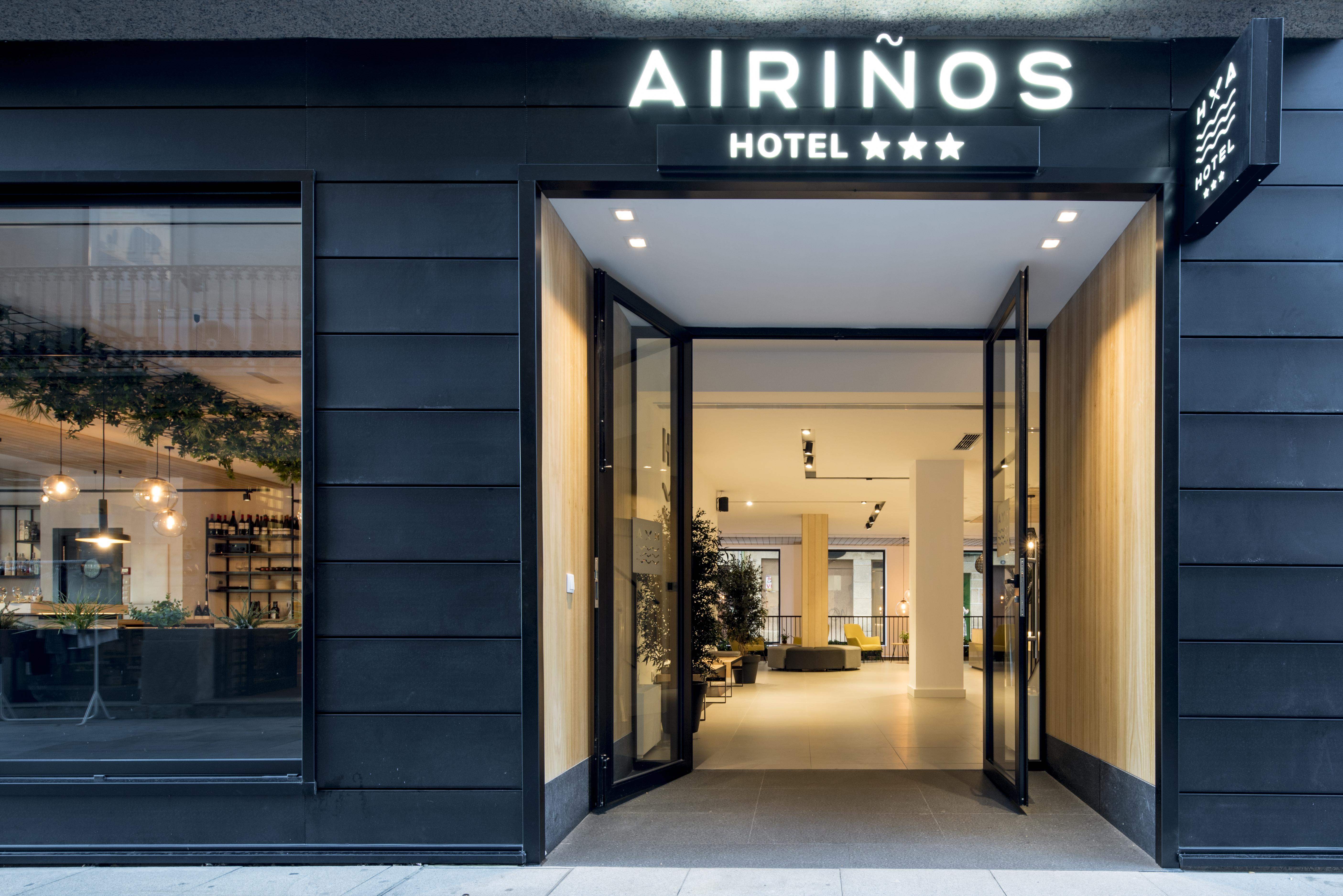 Hotel Airinos 3* Cangas do Morrazo Exterior photo